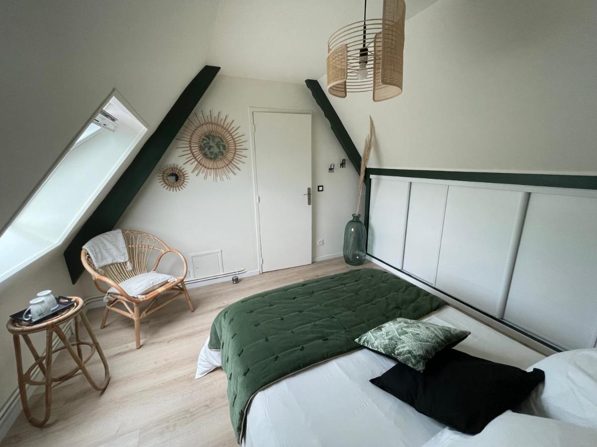 Le Doux Refuge Bed & Breakfast Esquay-sur-Seulles Bagian luar foto