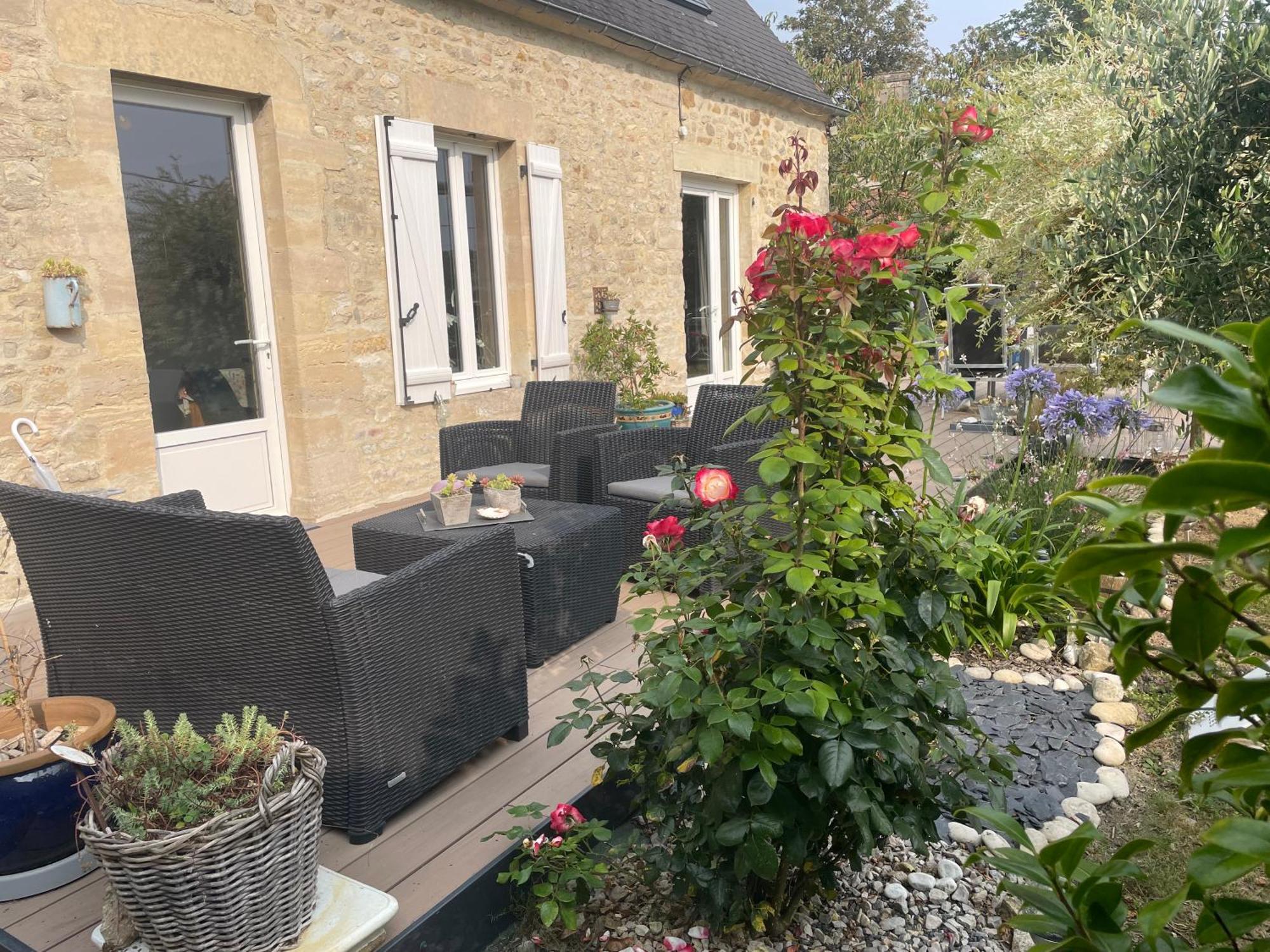 Le Doux Refuge Bed & Breakfast Esquay-sur-Seulles Bagian luar foto